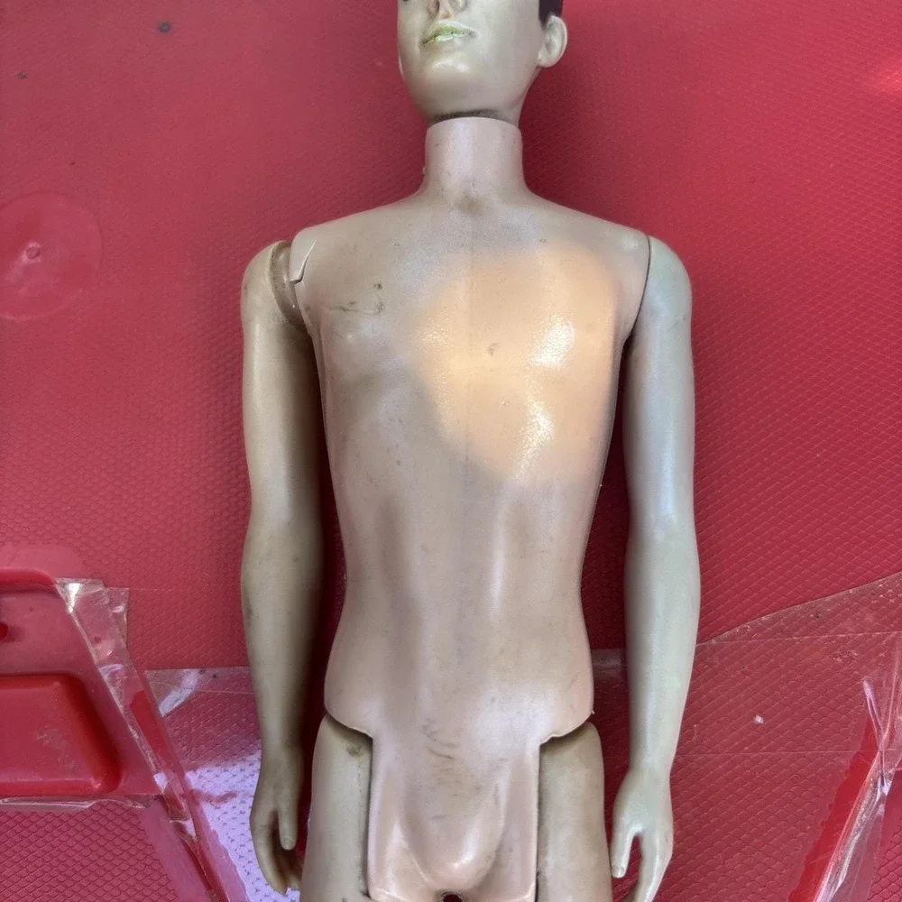Vintage 1962 Mattel Painted Hair Ken Doll #0750 Brunette Straight Leg Great Face